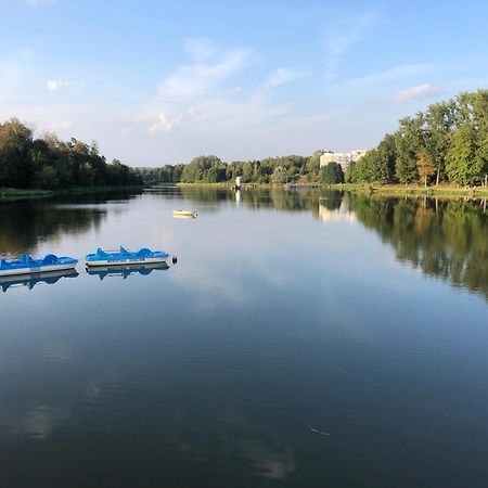 Komfortowe Apartamenty Kielce Klonowa ,Ogrodek, Garaz Podziemny, Samodzielne Wejscie Na Kod 24H Екстериор снимка