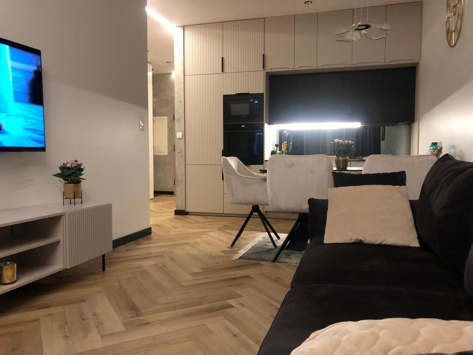 Komfortowe Apartamenty Kielce Klonowa ,Ogrodek, Garaz Podziemny, Samodzielne Wejscie Na Kod 24H Екстериор снимка