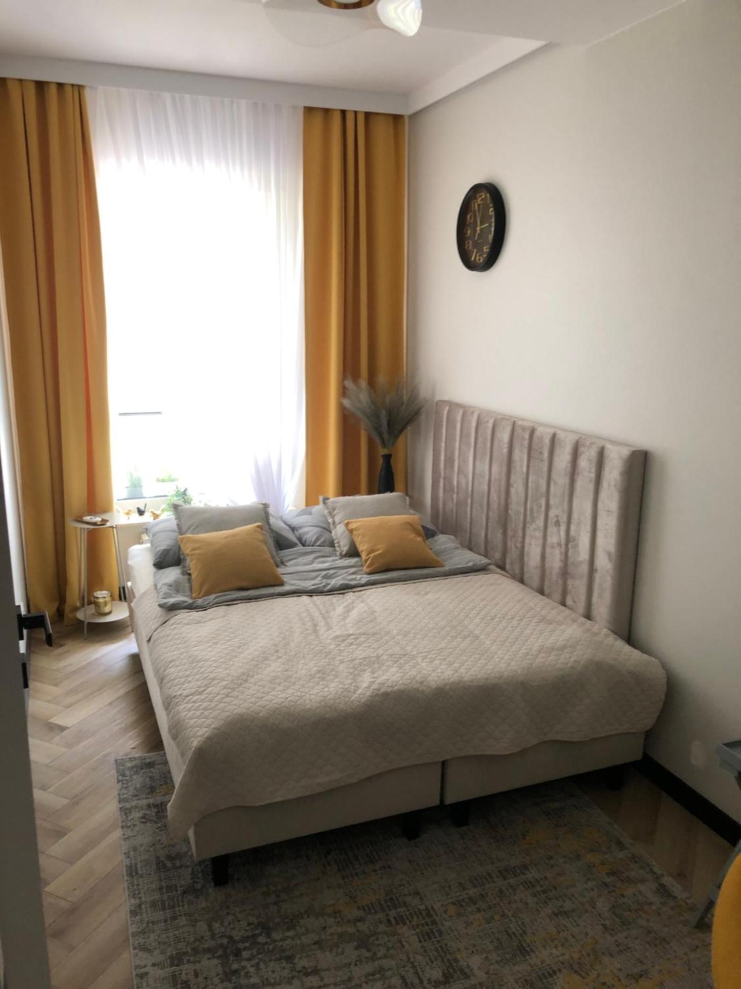 Komfortowe Apartamenty Kielce Klonowa ,Ogrodek, Garaz Podziemny, Samodzielne Wejscie Na Kod 24H Екстериор снимка