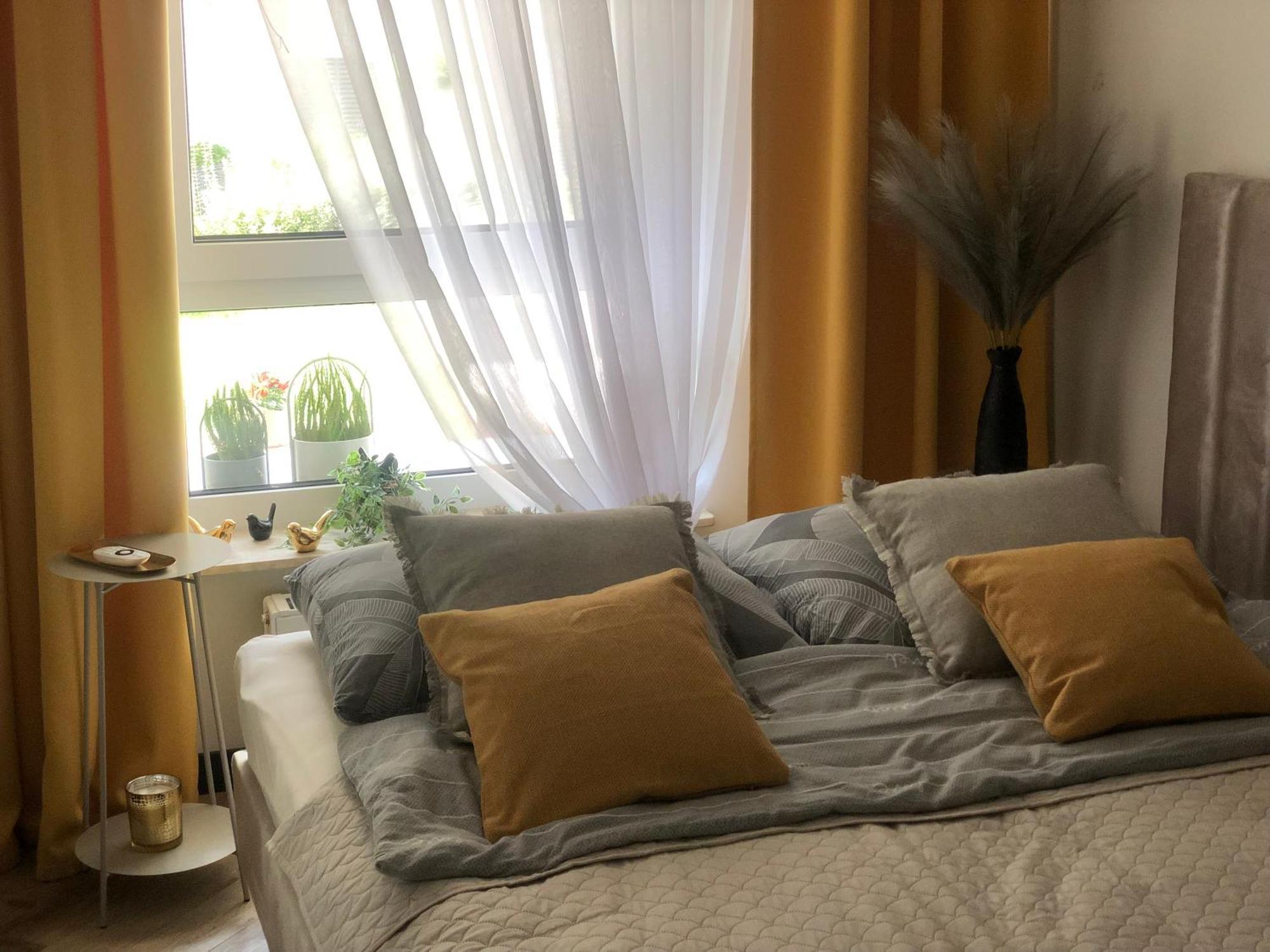 Komfortowe Apartamenty Kielce Klonowa ,Ogrodek, Garaz Podziemny, Samodzielne Wejscie Na Kod 24H Екстериор снимка